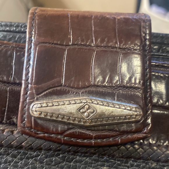 Brighton Pebbled Leather Croc Embossed Bi-fold Wallet - Picture 3 of 8